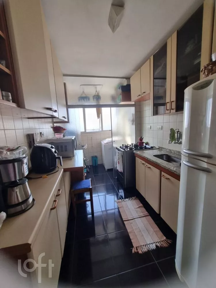 Apartamento à venda com 2 quartos, 50m² - Foto 3