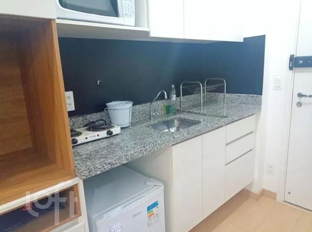 Apartamento à venda com 1 quarto, 24m² - Foto 3