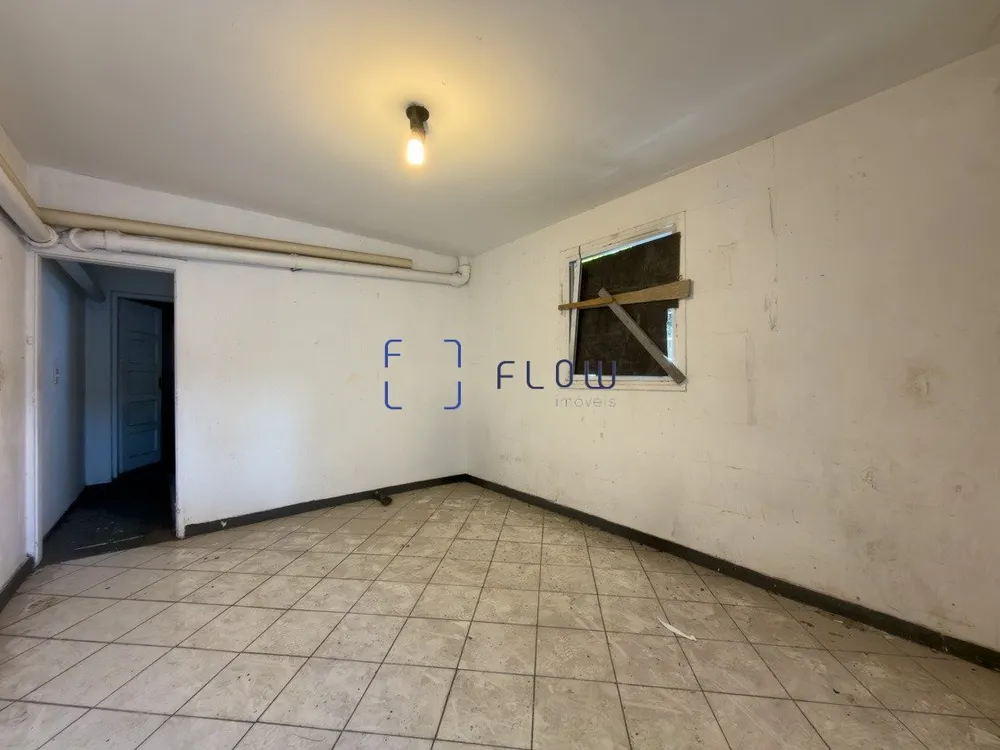 Casa, 4 quartos, 240 m² - Foto 13