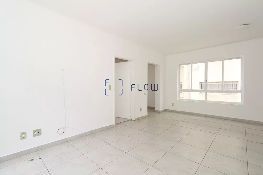 Apartamento para alugar com 3 quartos, 157m² - Foto 4