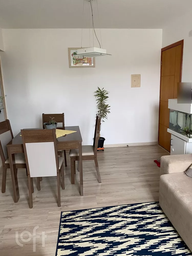 Apartamento à venda com 2 quartos, 52m² - Foto 1