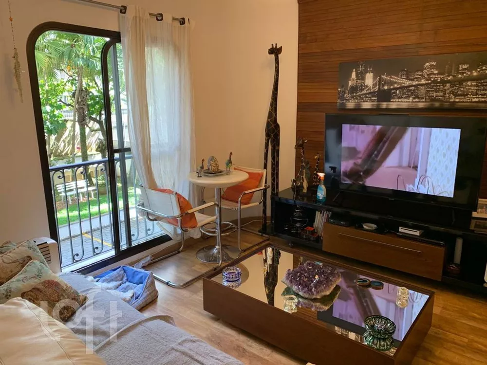 Apartamento à venda com 1 quarto, 50m² - Foto 1