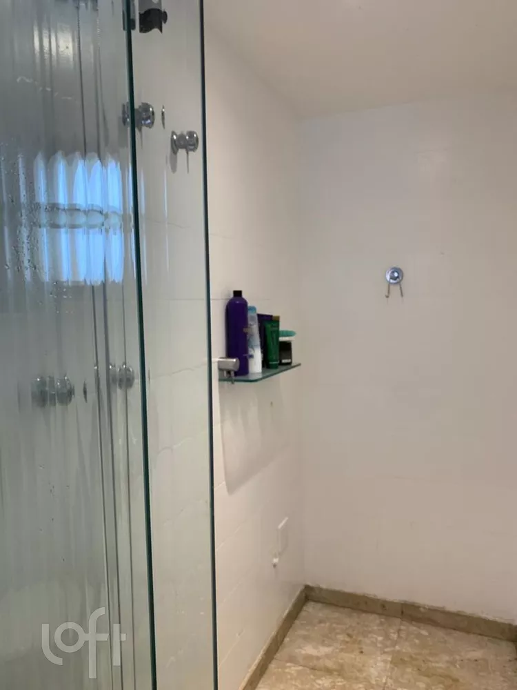 Apartamento à venda com 1 quarto, 50m² - Foto 4