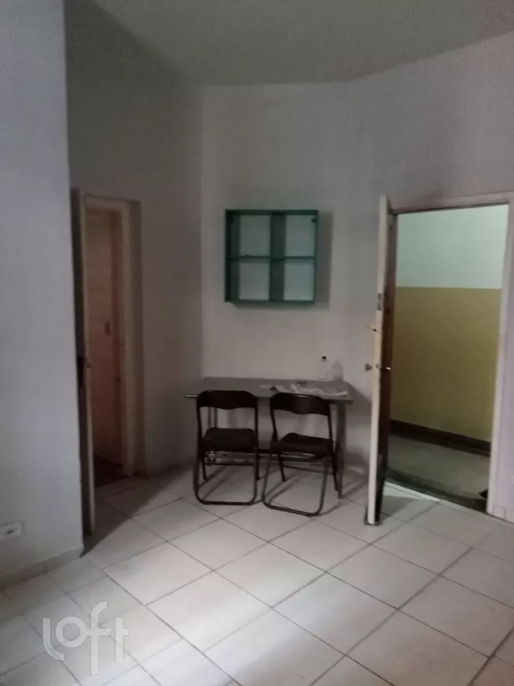 Apartamento à venda com 1 quarto, 37m² - Foto 1