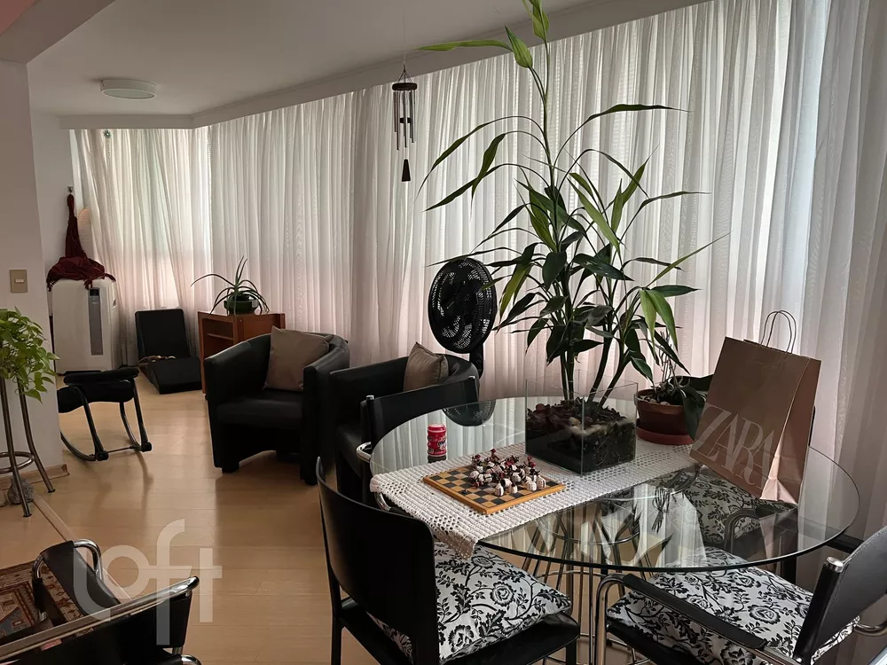 Apartamento à venda com 3 quartos, 192m² - Foto 1