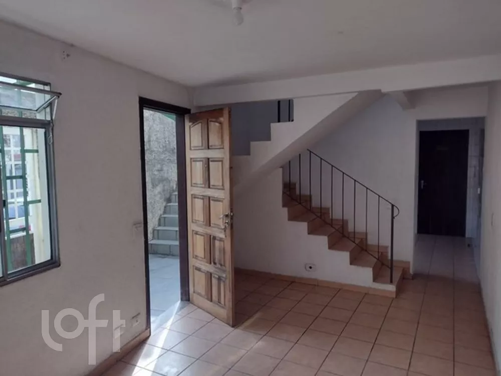 Casa à venda com 3 quartos, 350m² - Foto 1