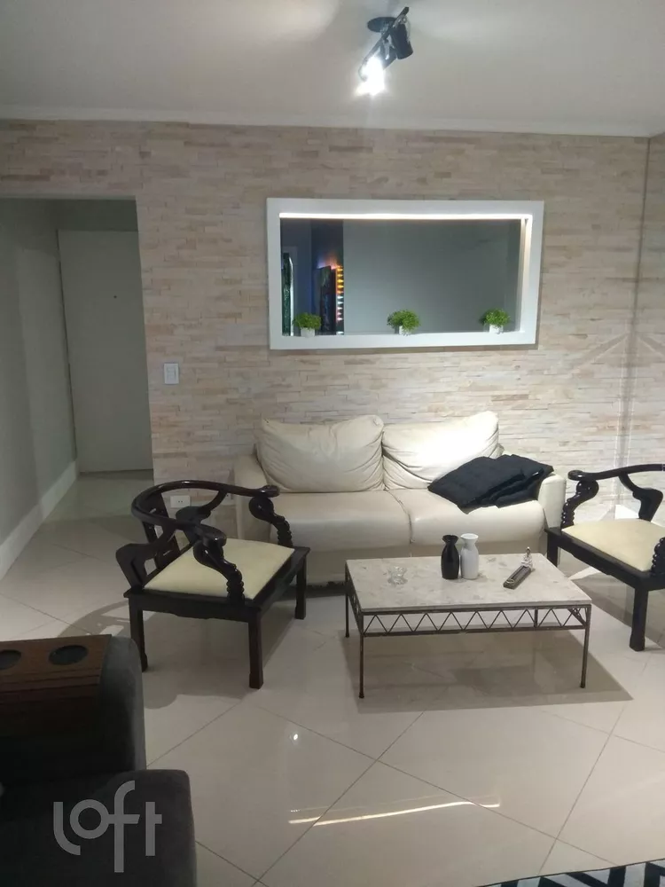 Apartamento à venda com 2 quartos, 66m² - Foto 4