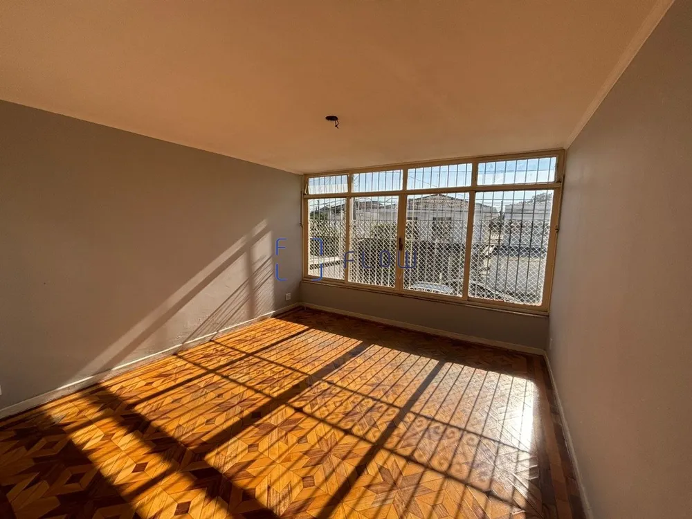 Casa, 3 quartos, 250 m² - Foto 3