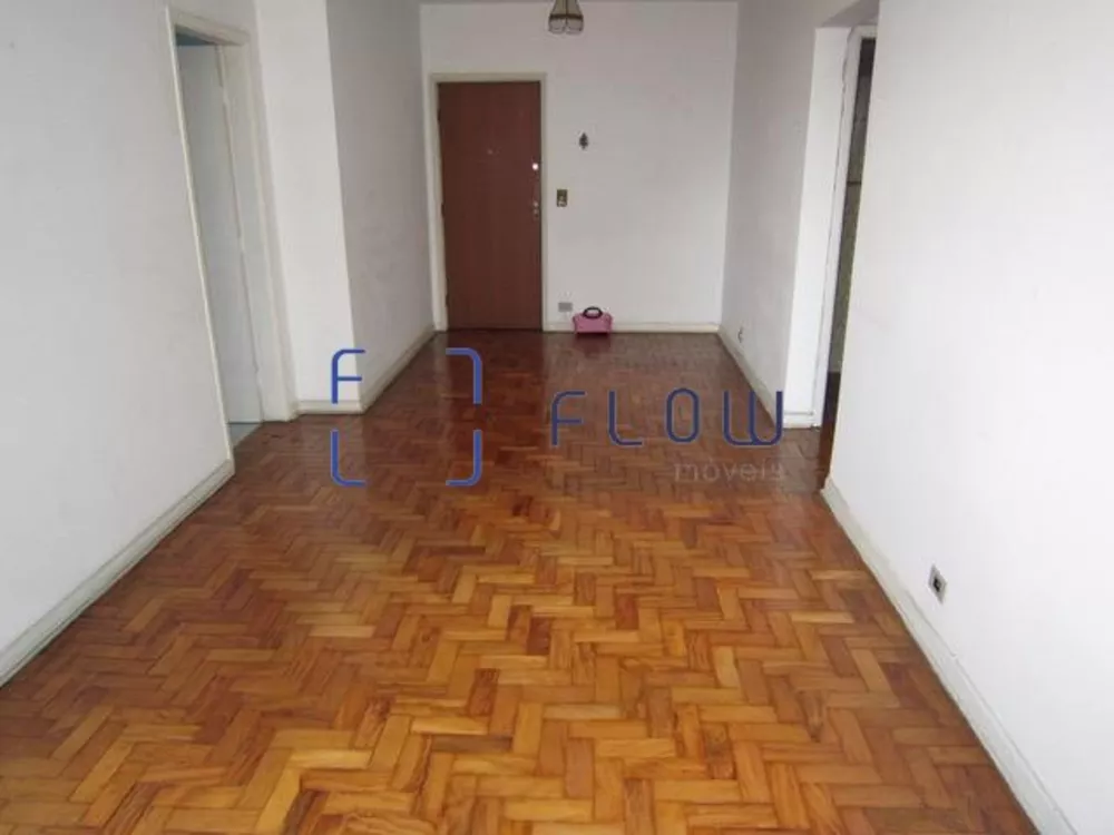 Apartamento à venda com 1 quarto, 60m² - Foto 2