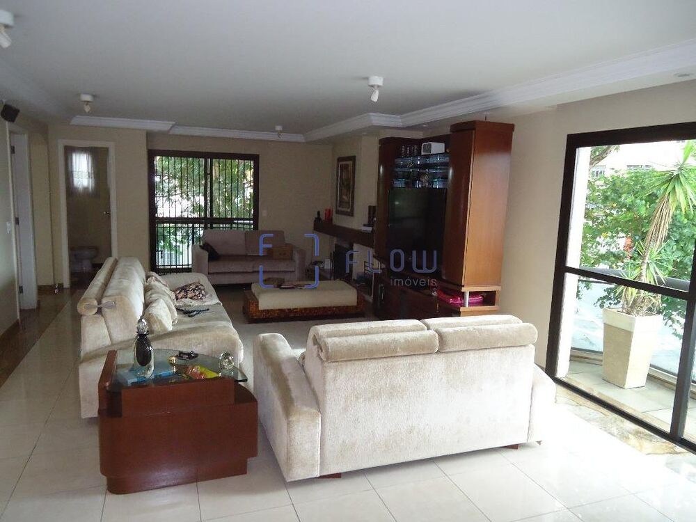 Apartamento, 4 quartos, 246 m² - Foto 2