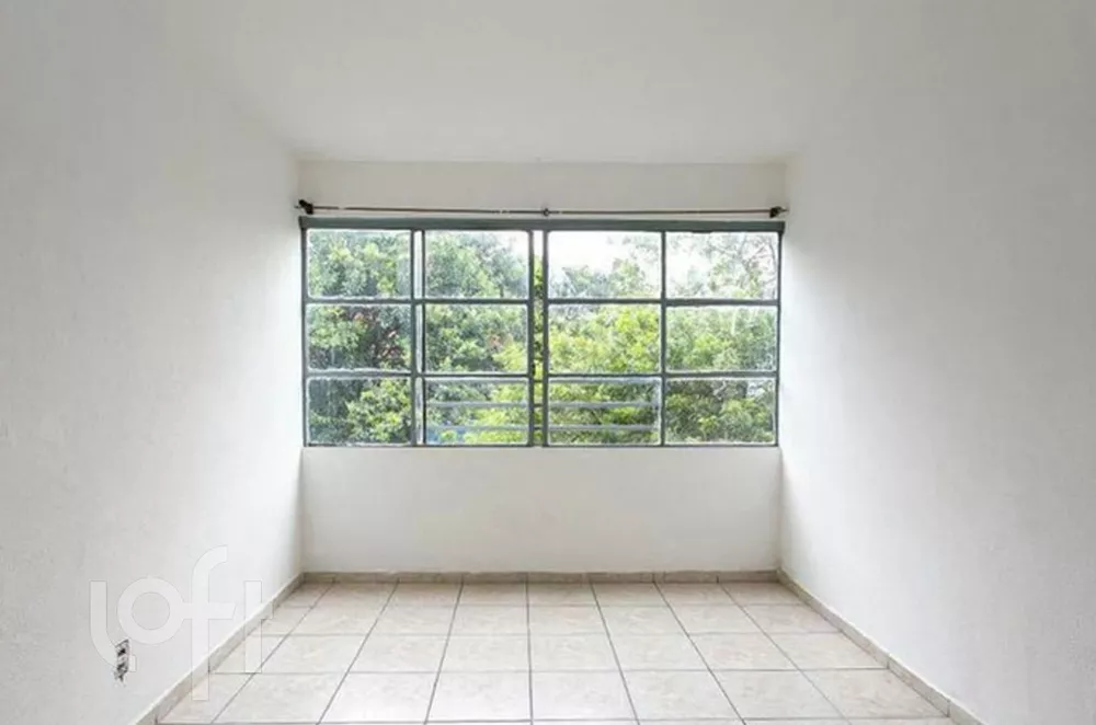 Apartamento à venda com 1 quarto, 57m² - Foto 1