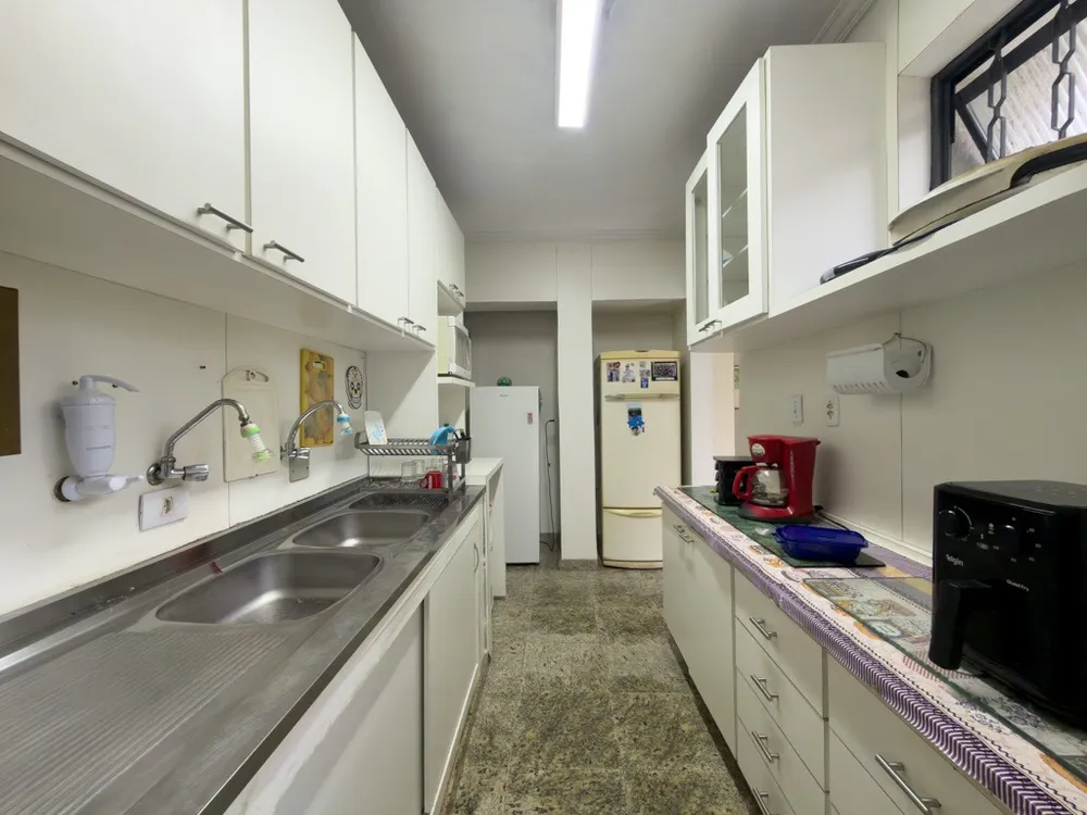 Casa, 4 quartos, 220 m² - Foto 2