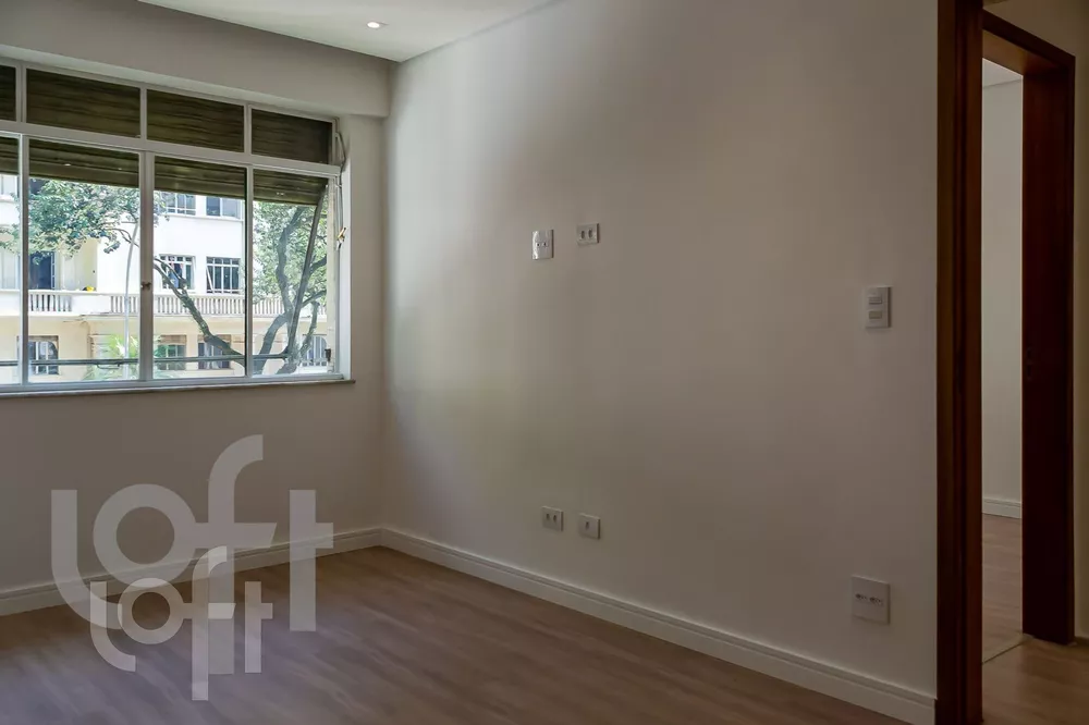 Apartamento à venda com 3 quartos, 123m² - Foto 7