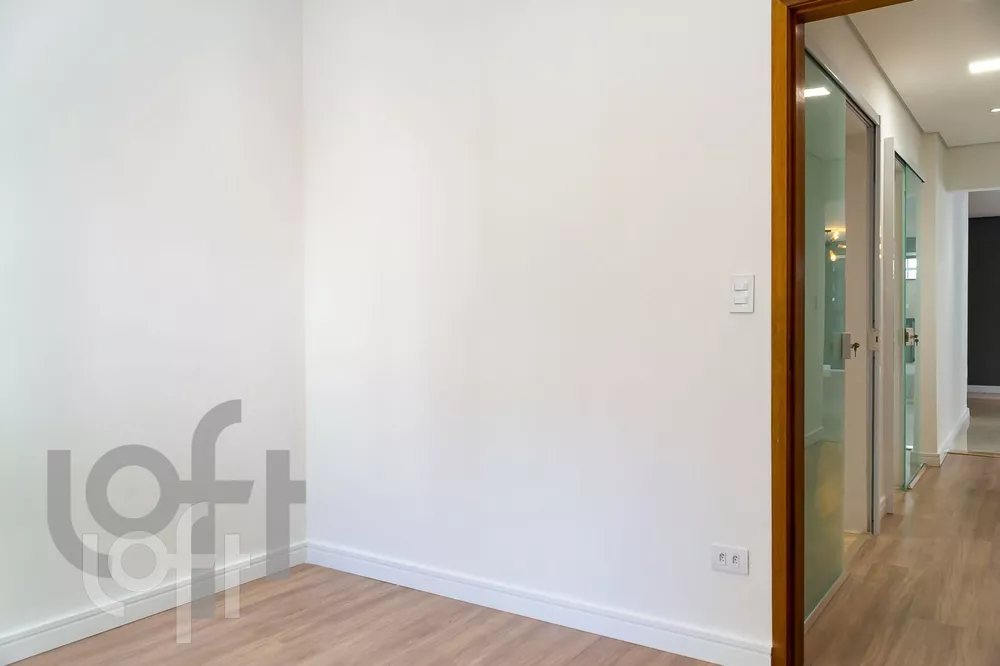 Apartamento à venda com 3 quartos, 123m² - Foto 3