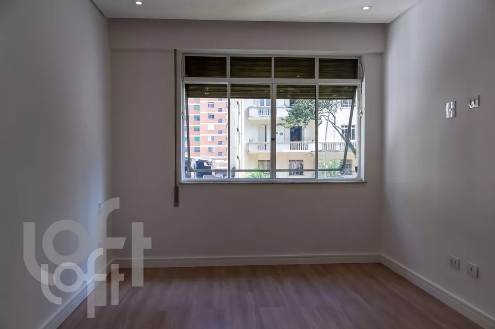 Apartamento à venda com 3 quartos, 123m² - Foto 8