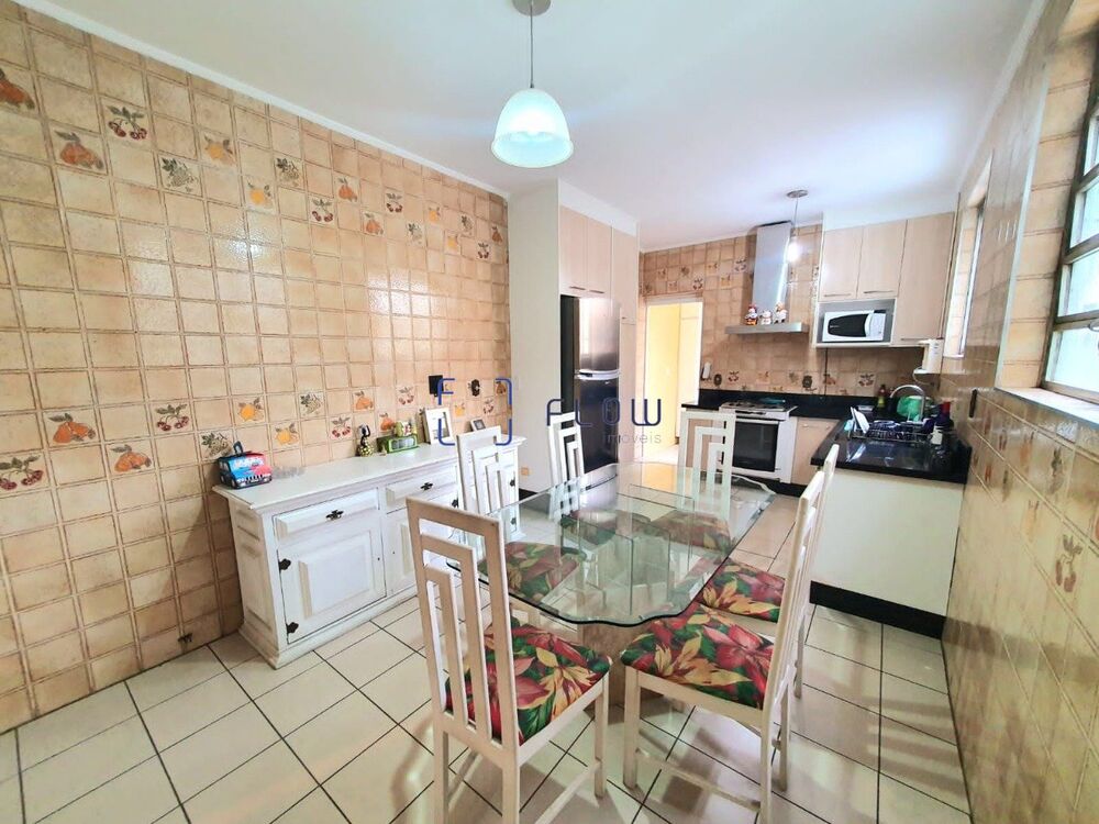 Casa à venda com 3 quartos, 380m² - Foto 21