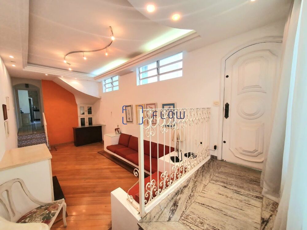 Casa à venda com 3 quartos, 380m² - Foto 3