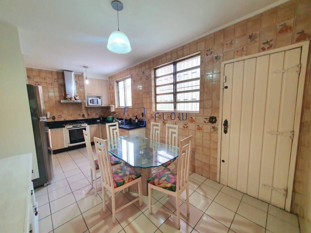 Casa à venda com 3 quartos, 380m² - Foto 23