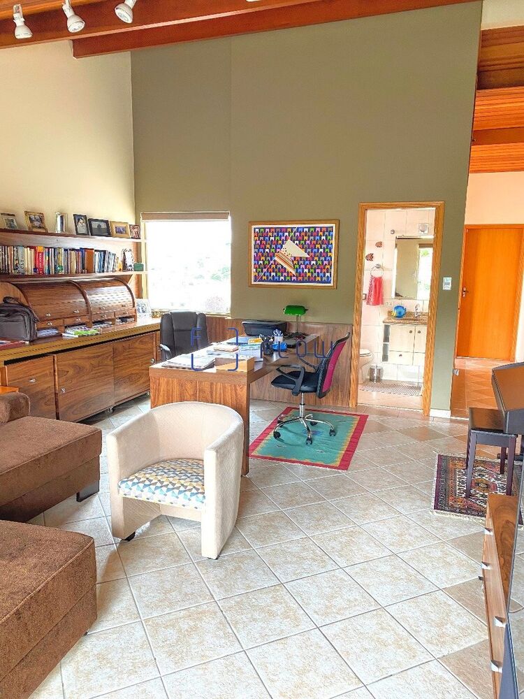 Casa, 3 quartos, 230 m² - Foto 20