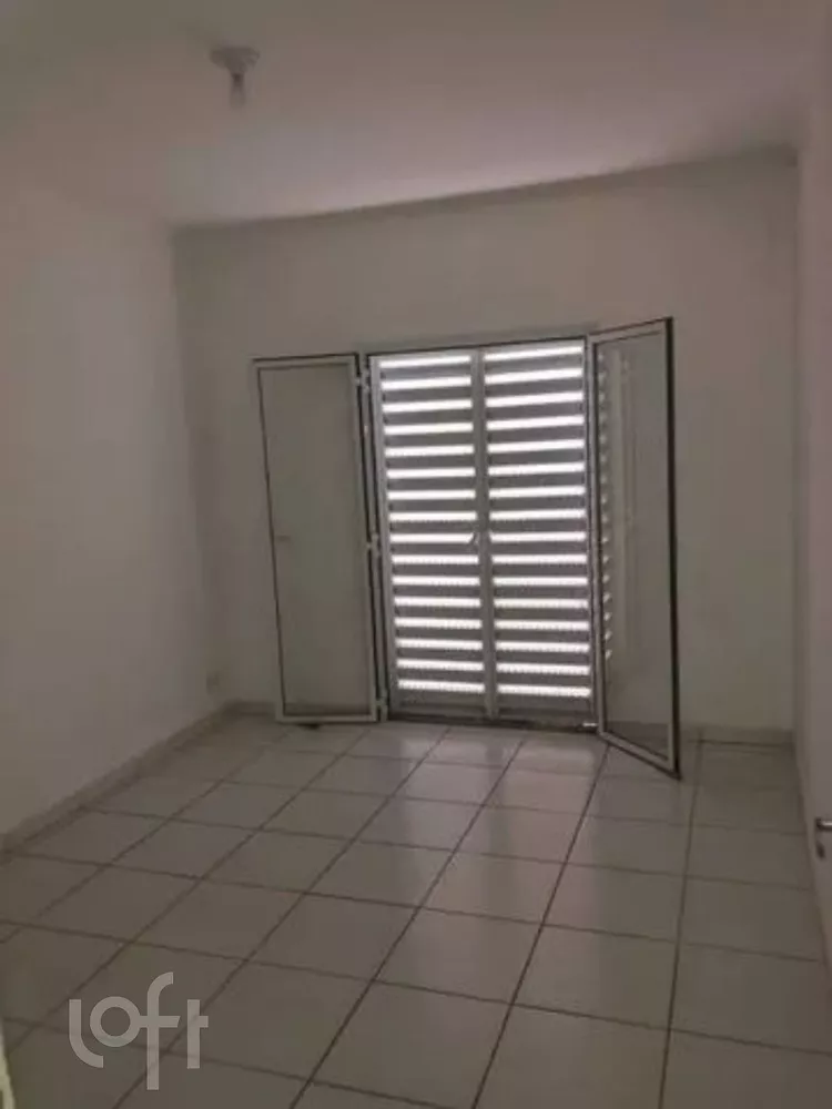 Casa à venda com 3 quartos, 100m² - Foto 2