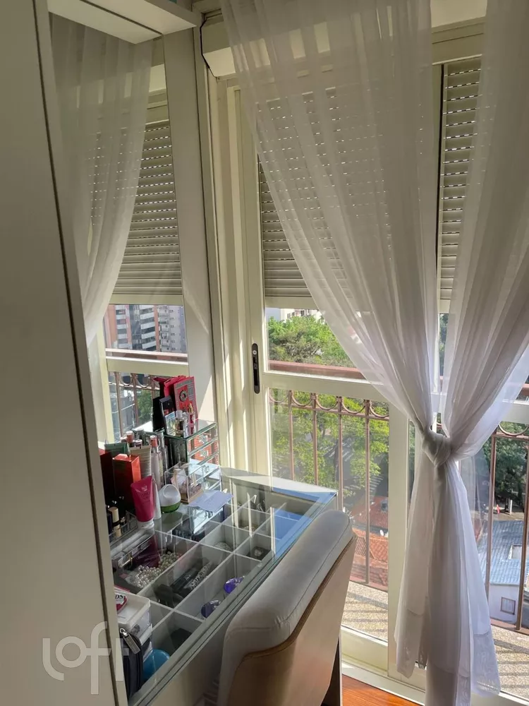 Apartamento à venda com 2 quartos, 256m² - Foto 2