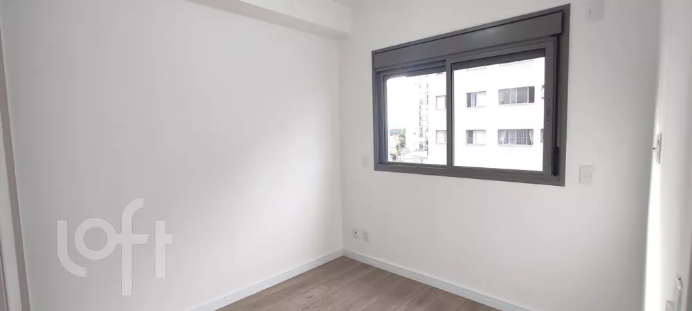 Apartamento à venda com 1 quarto, 35m² - Foto 3