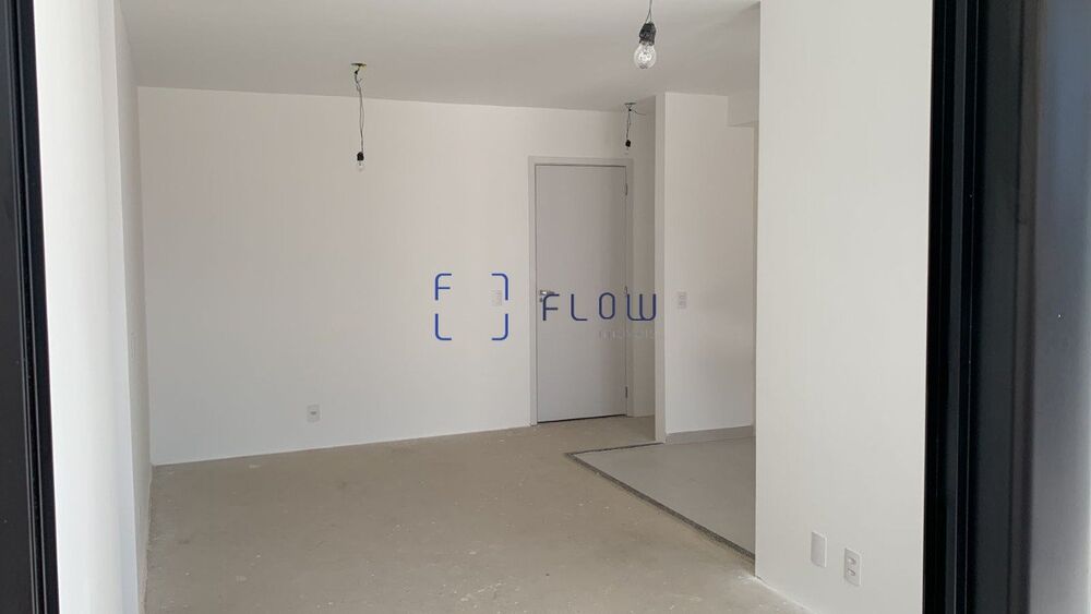 Apartamento à venda com 2 quartos, 80m² - Foto 4
