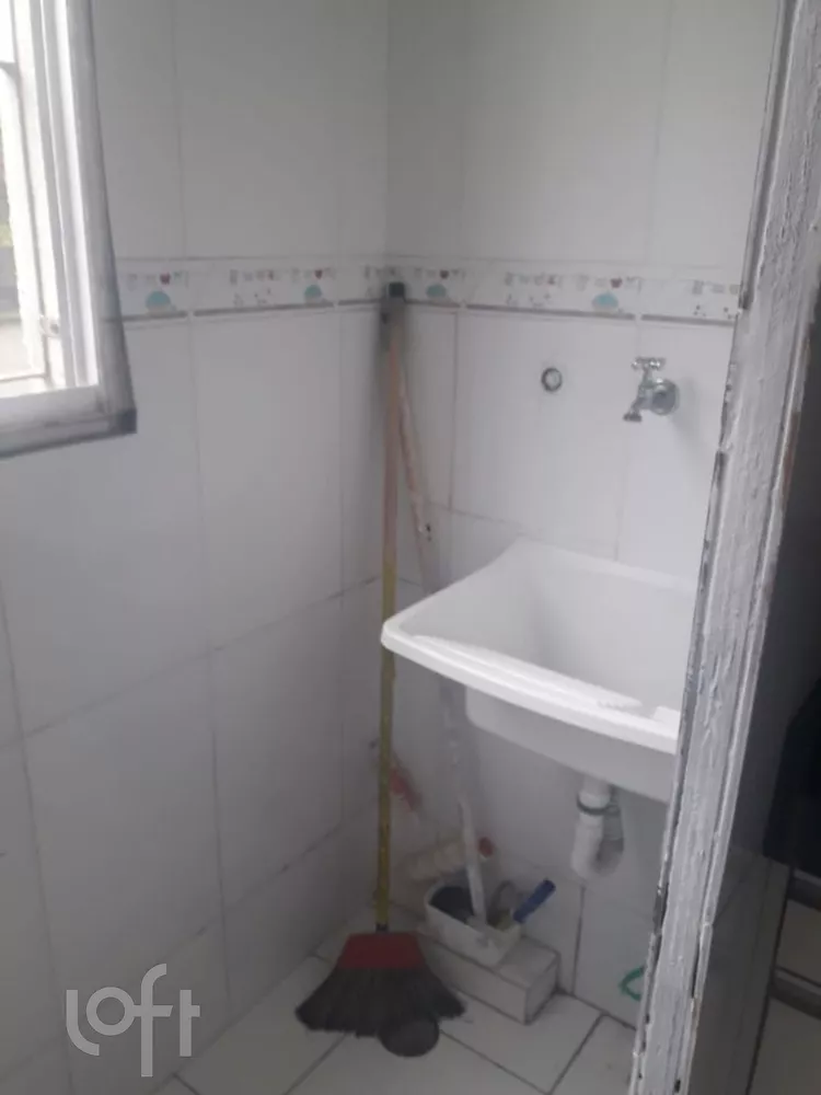 Apartamento à venda com 1 quarto, 35m² - Foto 4