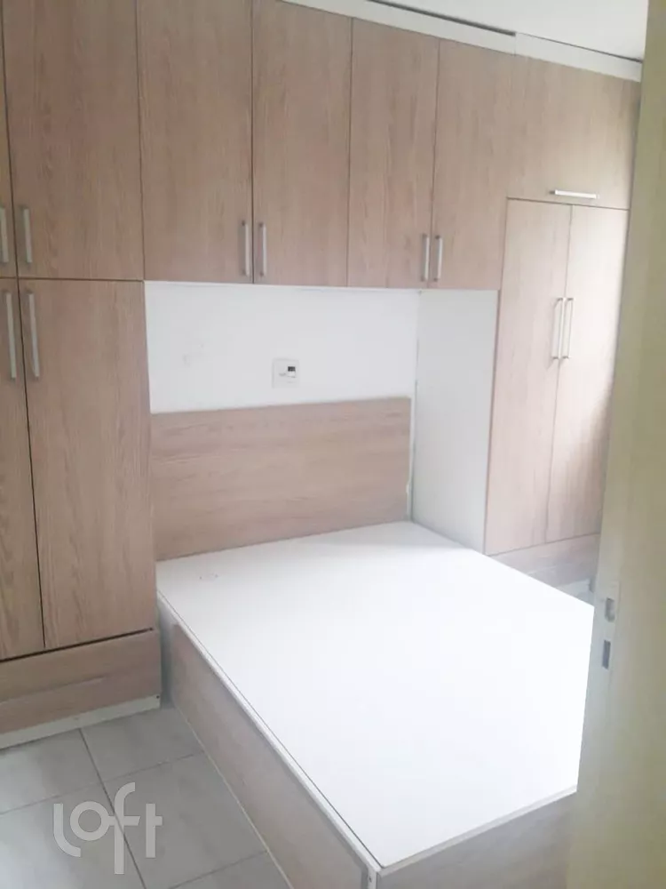 Apartamento à venda com 1 quarto, 35m² - Foto 2