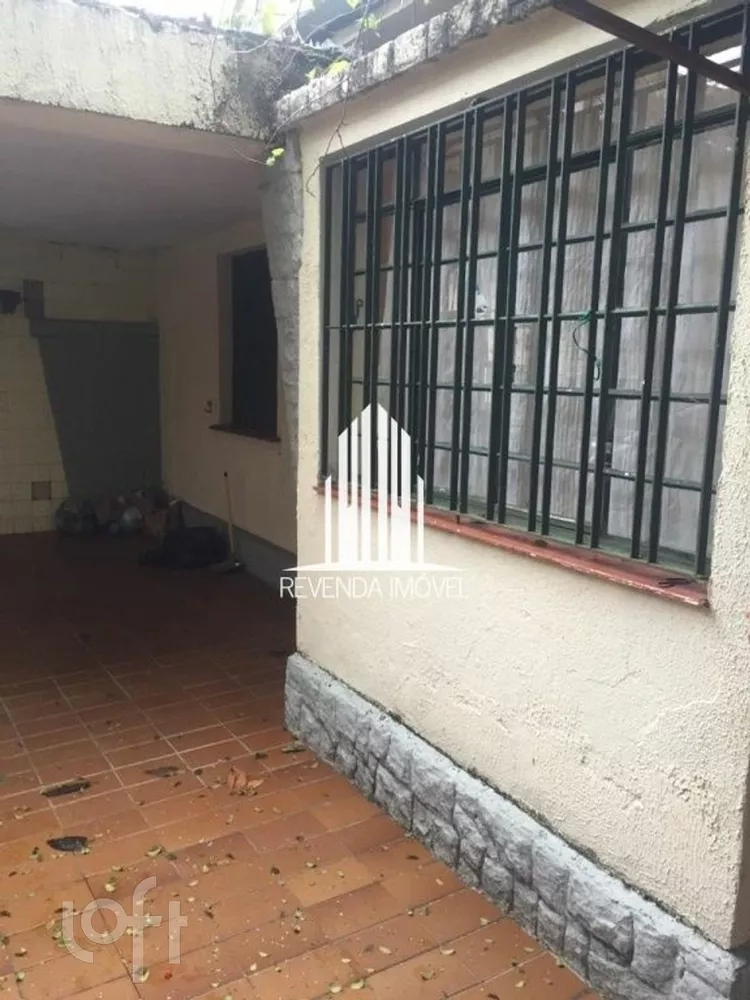 Casa à venda com 3 quartos, 100m² - Foto 1