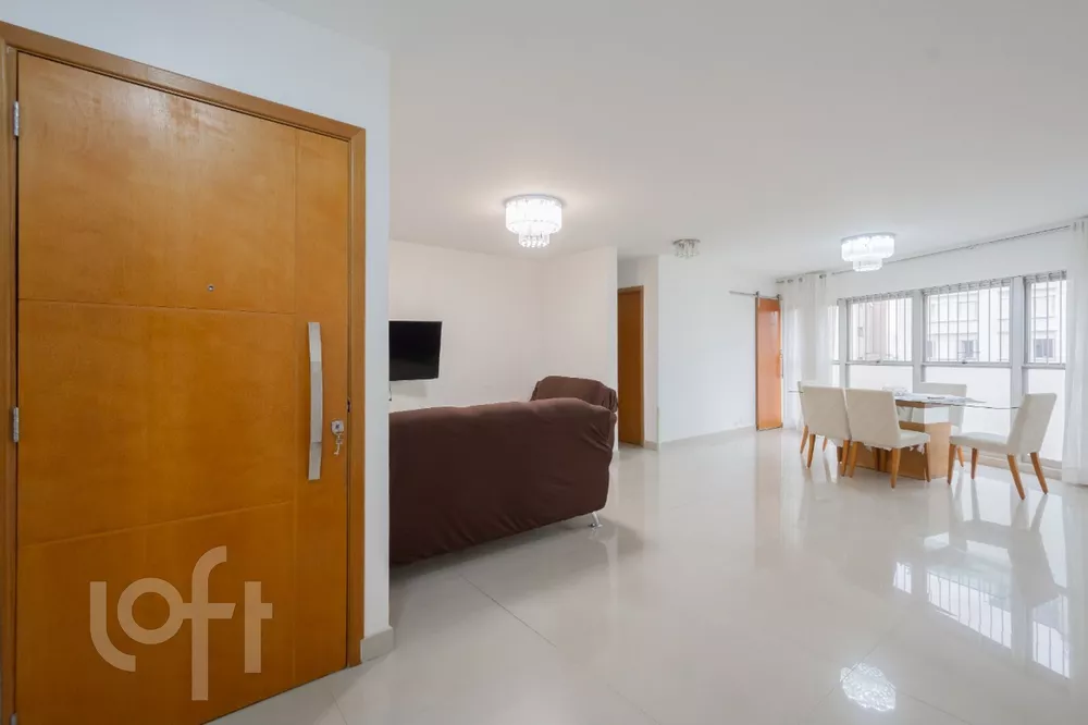 Apartamento à venda com 3 quartos, 119m² - Foto 3