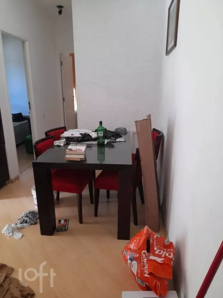 Apartamento à venda com 2 quartos, 50m² - Foto 4