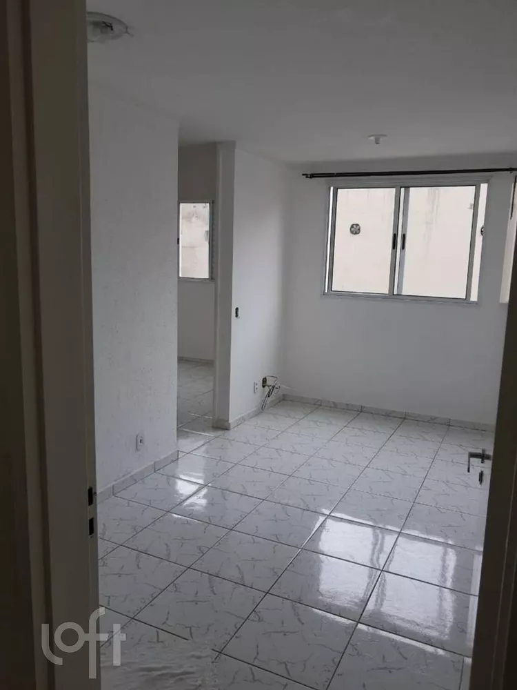 Apartamento à venda com 2 quartos, 49m² - Foto 3