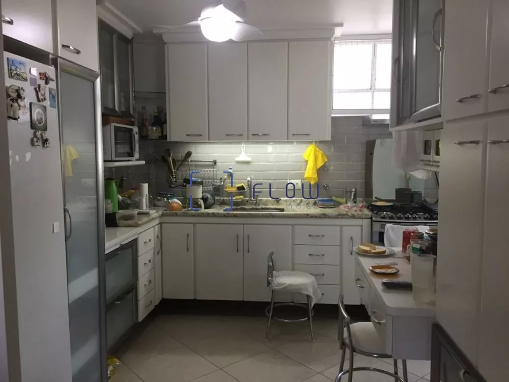 Apartamento à venda com 3 quartos, 93m² - Foto 3