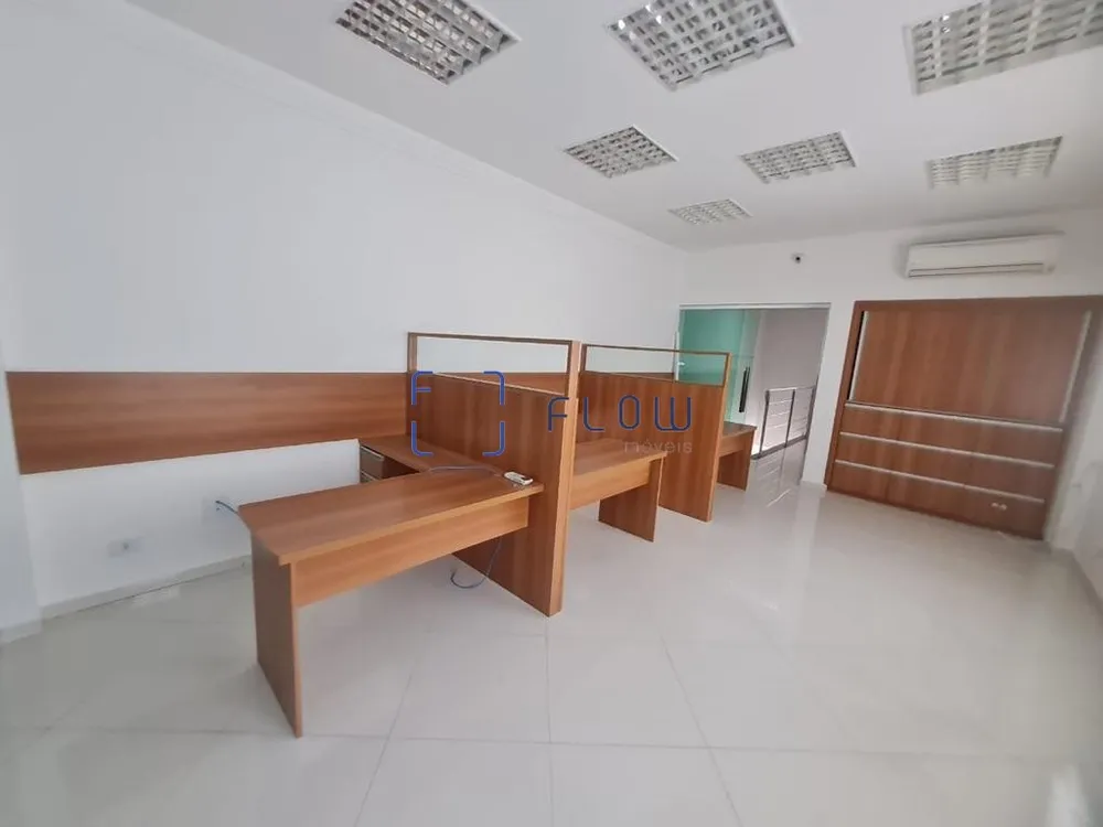 Casa, 5 quartos, 220 m² - Foto 1