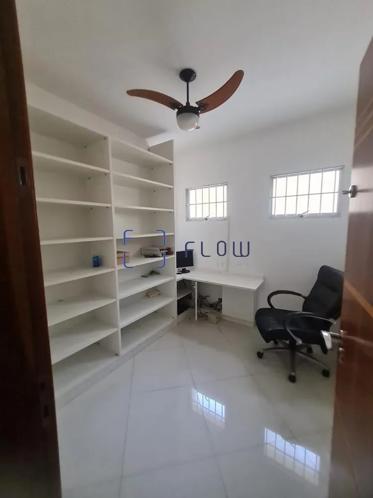 Casa, 5 quartos, 220 m² - Foto 9