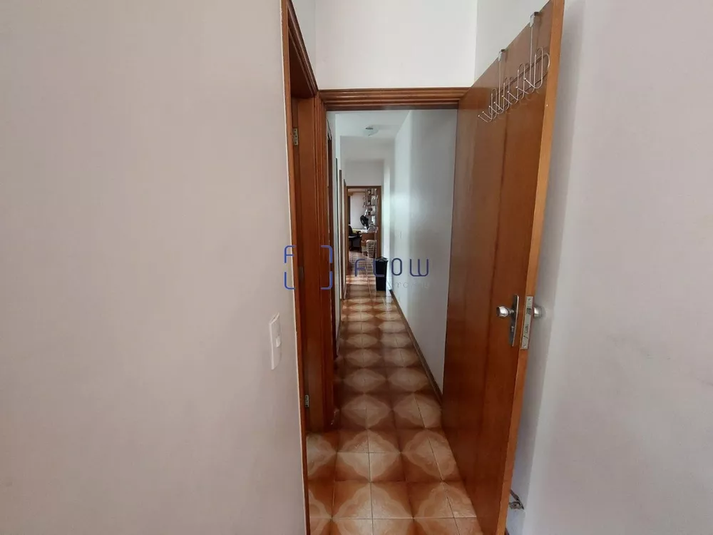 Casa à venda com 3 quartos, 122m² - Foto 4