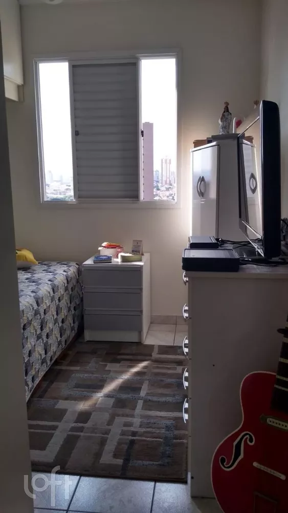 Apartamento à venda com 2 quartos, 60m² - Foto 4