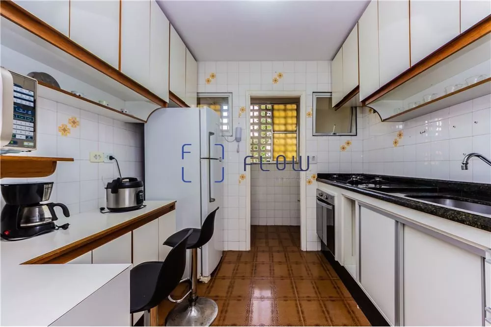 Apartamento à venda com 1 quarto, 57m² - Foto 4