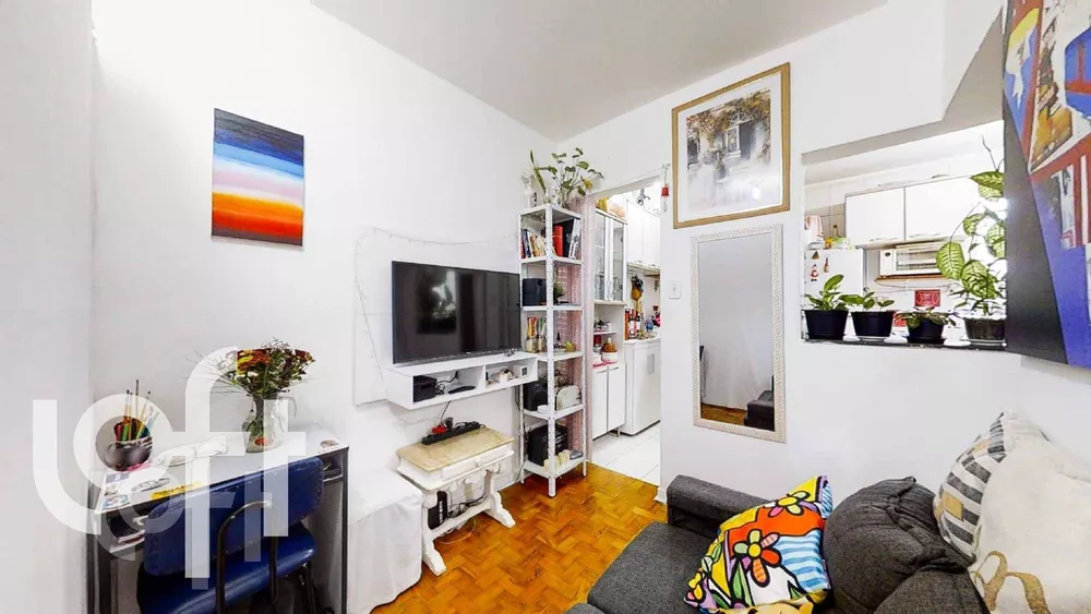 Apartamento à venda com 1 quarto, 42m² - Foto 1