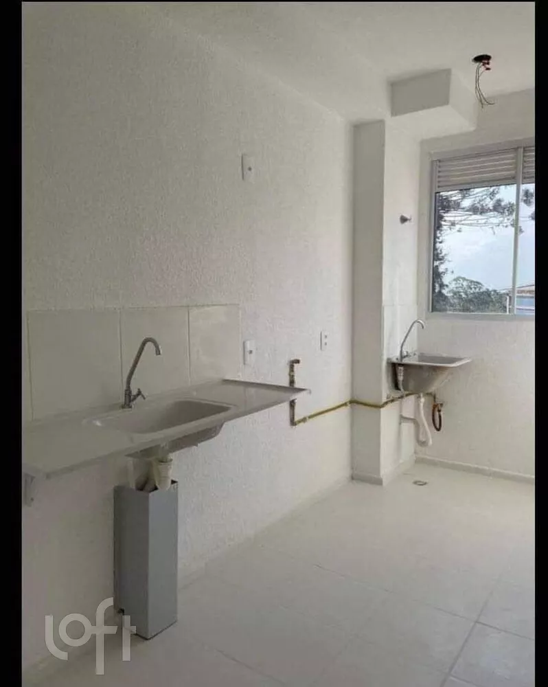 Apartamento à venda com 2 quartos, 42m² - Foto 1