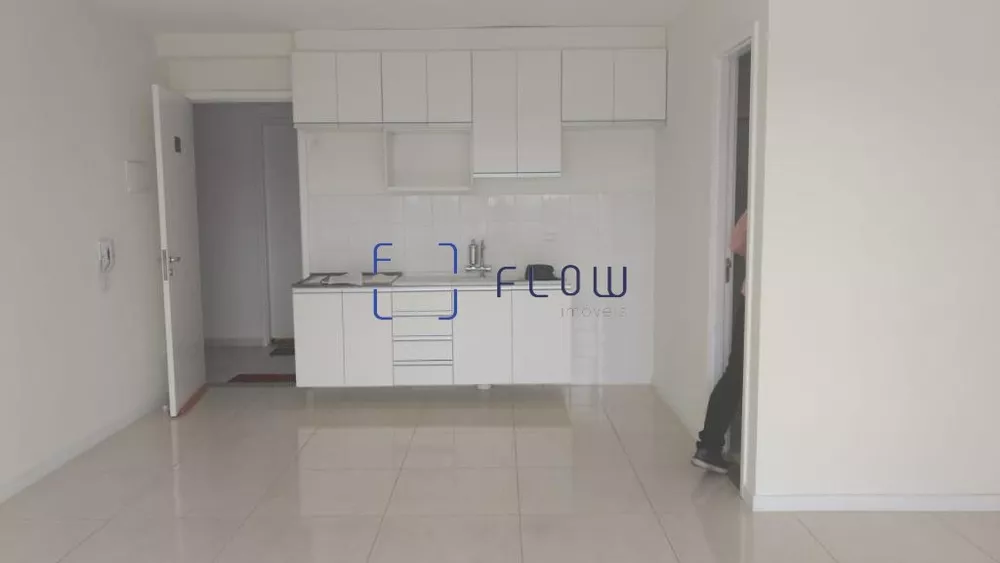 Apartamento à venda com 1 quarto, 35m² - Foto 2