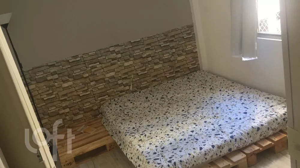 Apartamento à venda com 2 quartos, 70m² - Foto 7