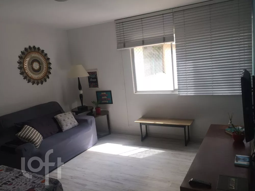 Apartamento à venda com 2 quartos, 70m² - Foto 8