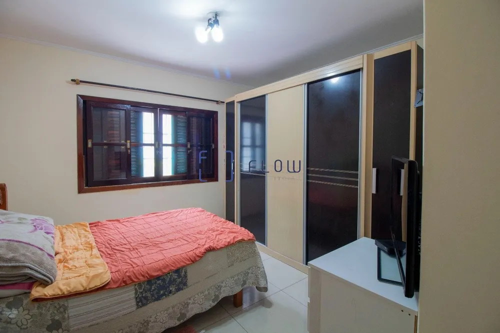 Casa, 3 quartos, 136 m² - Foto 1