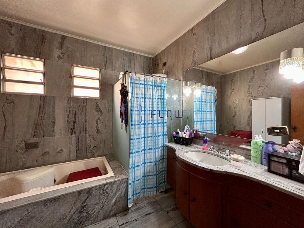 Casa, 4 quartos, 257 m² - Foto 2