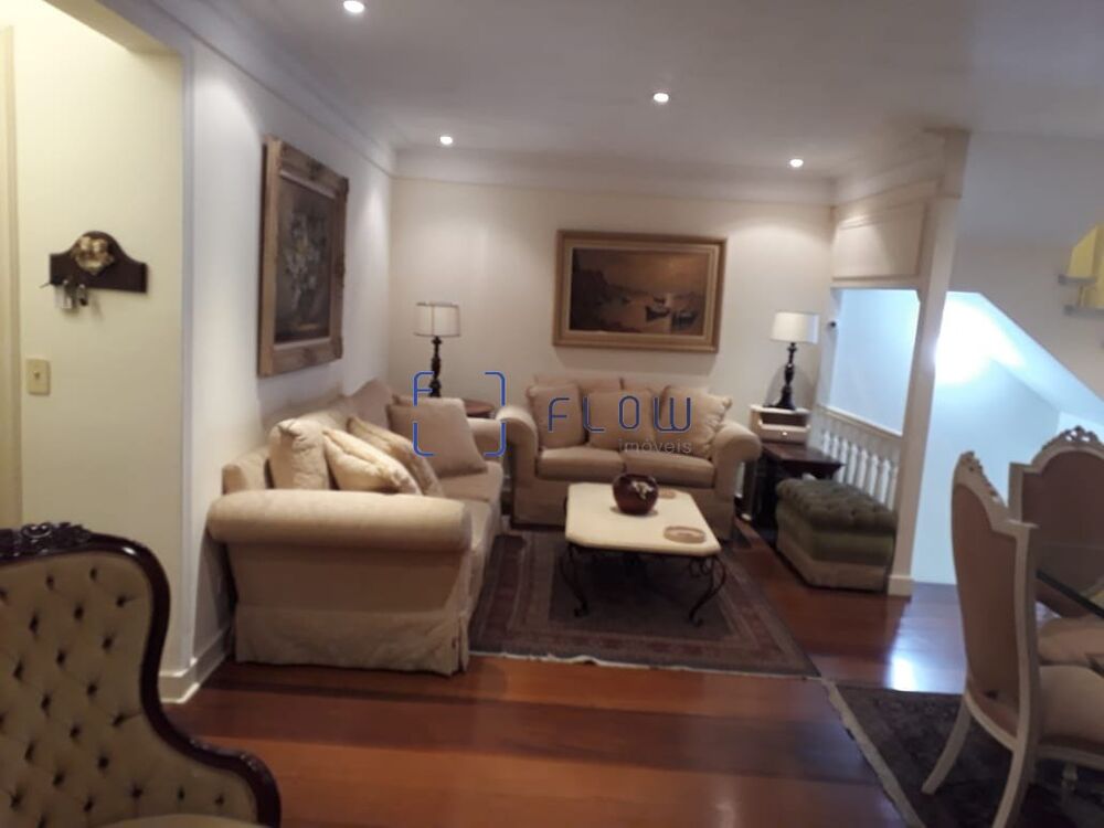 Cobertura à venda com 2 quartos, 200m² - Foto 4