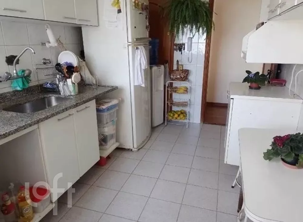 Apartamento à venda com 3 quartos, 92m² - Foto 4