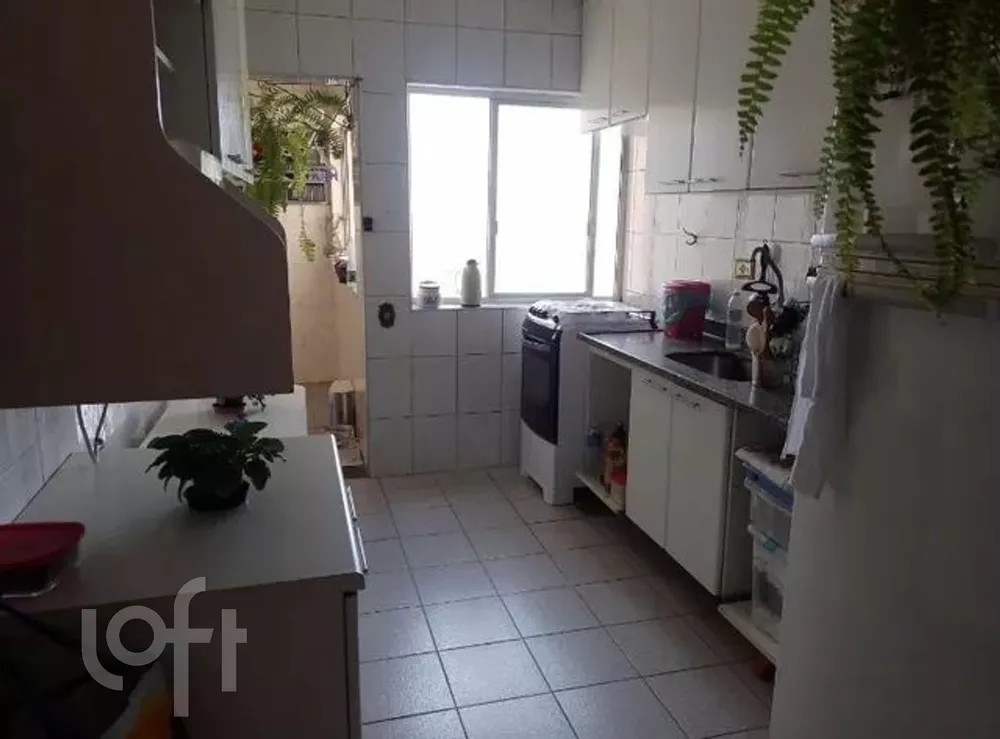 Apartamento à venda com 3 quartos, 92m² - Foto 3