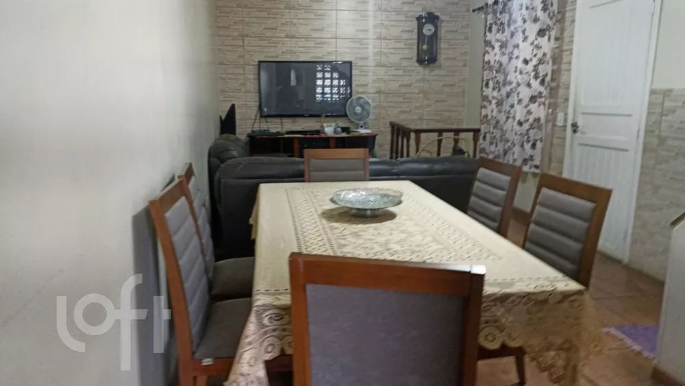 Casa à venda com 2 quartos, 150m² - Foto 4